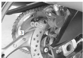 Suzuki GSX-R. Rear brake pad replacement 