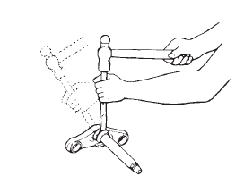 Suzuki GSX-R. Steering stem bearing removal and installation