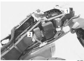 Suzuki GSX-R. Fuel shut-off valve