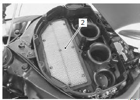 Suzuki GSX-R. Air cleaner element removal and installation