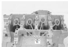 Suzuki GSX-R. Piston and conrod