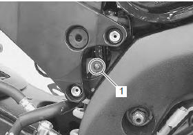 Suzuki GSX-R. Rear brake